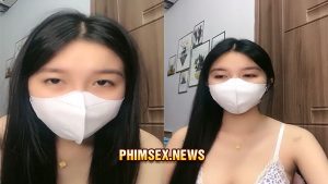 Lộ Clip Sex Gái xinh live móc bướm